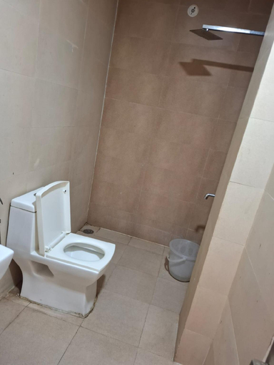 Bathroom 5, Airport hotel fortune, Delhi