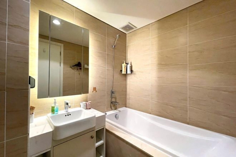 Bathroom 4, Vinhomes D'Capitale - Luna's House, Cầu Giấy