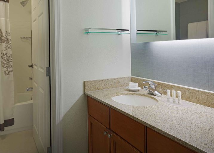 Bathroom, Extended Stay America Suites - Houston - Galleria, Houston