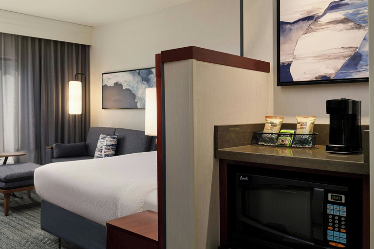 Bedroom 2, Courtyard by Marriott San Luis Obispo, San Luis Obispo