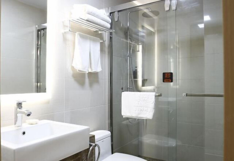 Bathroom 4, Jinhu Hotel, Wuxi