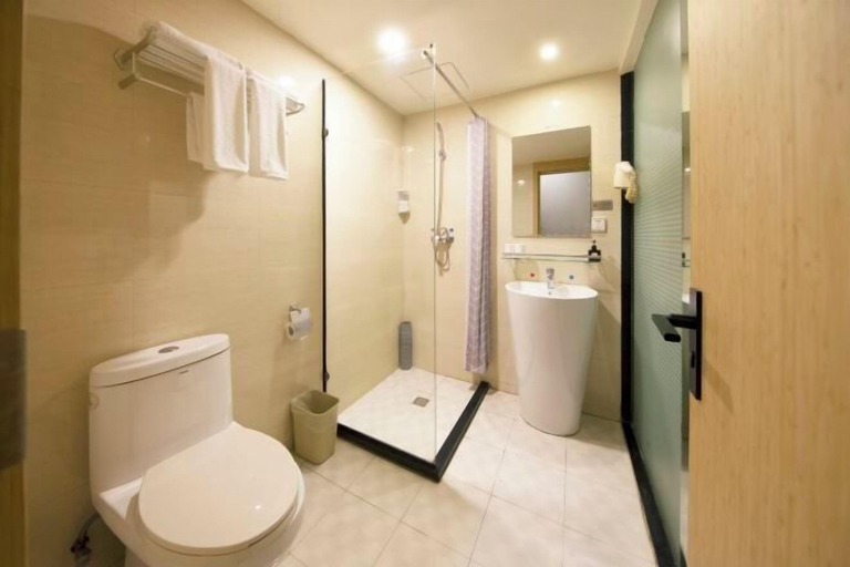 Bathroom 4, Rest Motel (Xincheng Road), Wenzhou