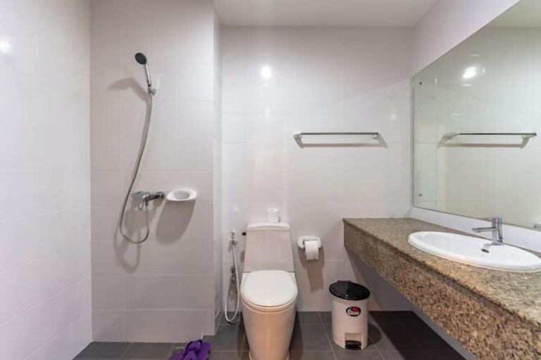 Room 1, Our home@ BTS NANA, Khlong Toey