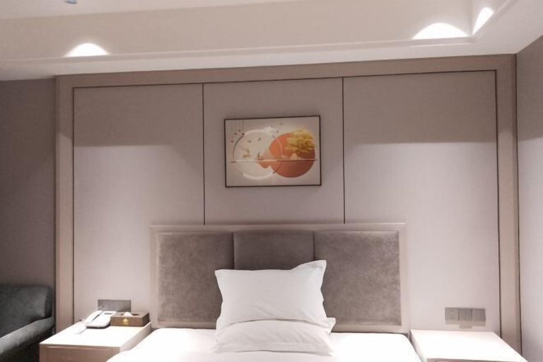 Bedroom 3, Sihai Hotel, Yunfu