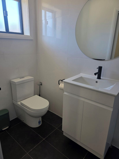 Bathroom 3, Heritage City Motor Inn, Broken Hill