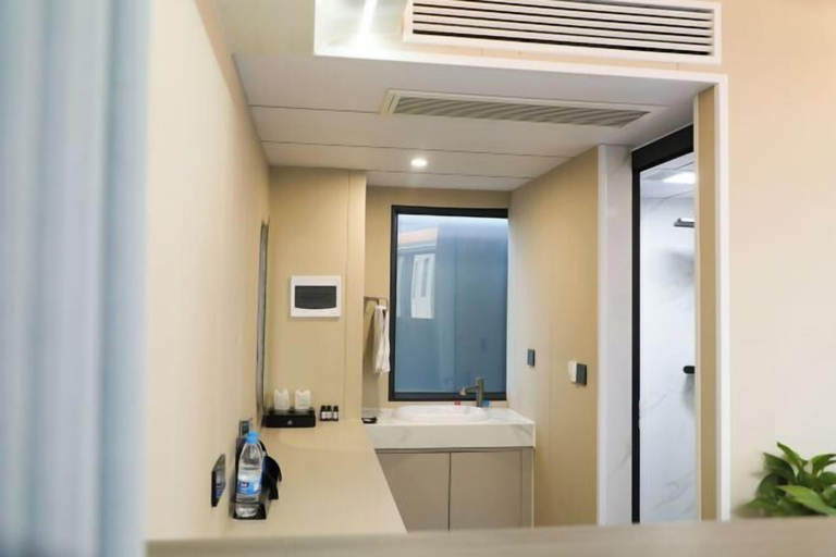 Bathroom 4, Luodian Anbang Garden Hotel, Qiannan Buyei and Miao