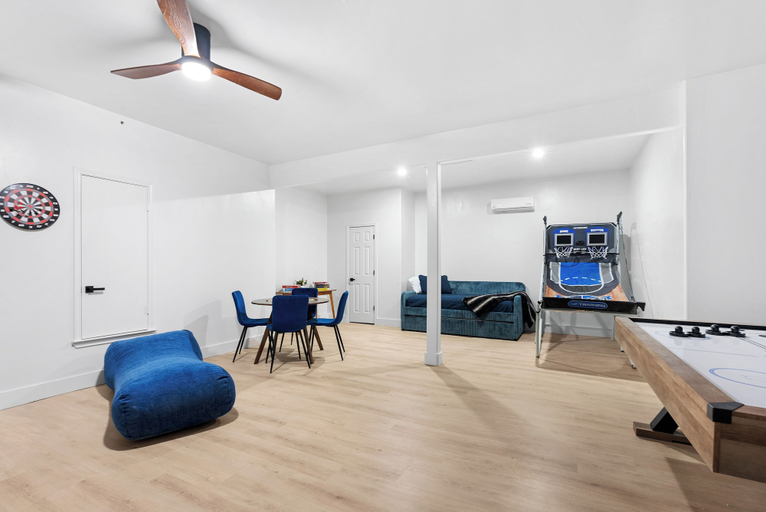 Game room 3, Grand 6BR 3BA Pool Escape Round Rock, Travis