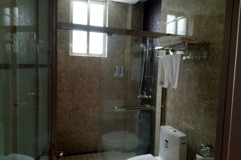Bathroom 3, 789 Apartment, Jiangmen