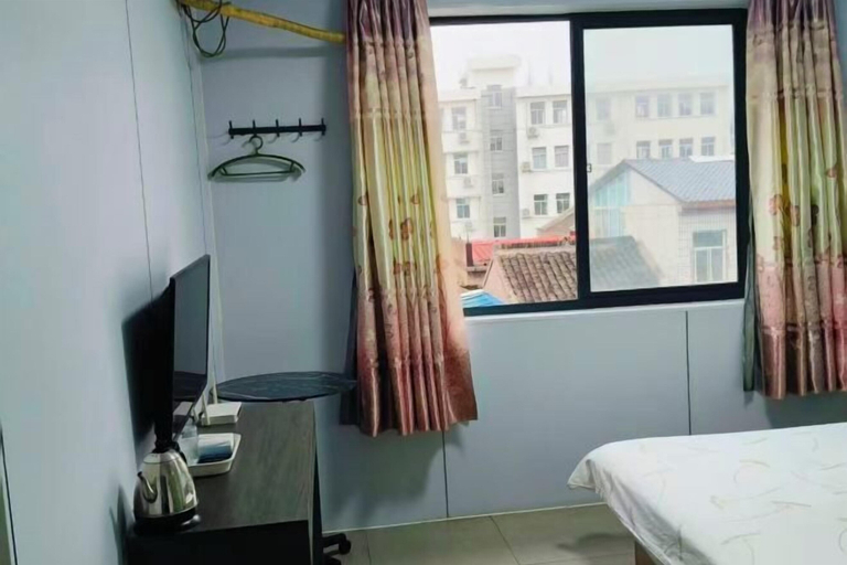 Others 5, Ximen Hostel, Shanghai