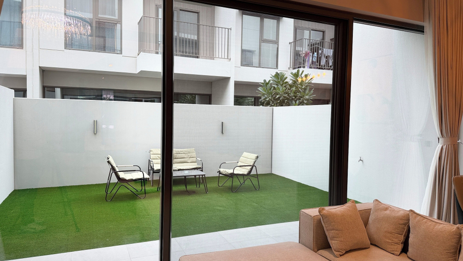 Interior 2, Liva Suites By Hostiva - Dubai South, Dubai