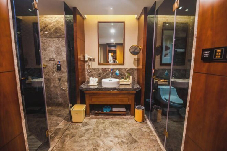 Bathroom, Chuishan Hot Spring Resort, Zhenjiang