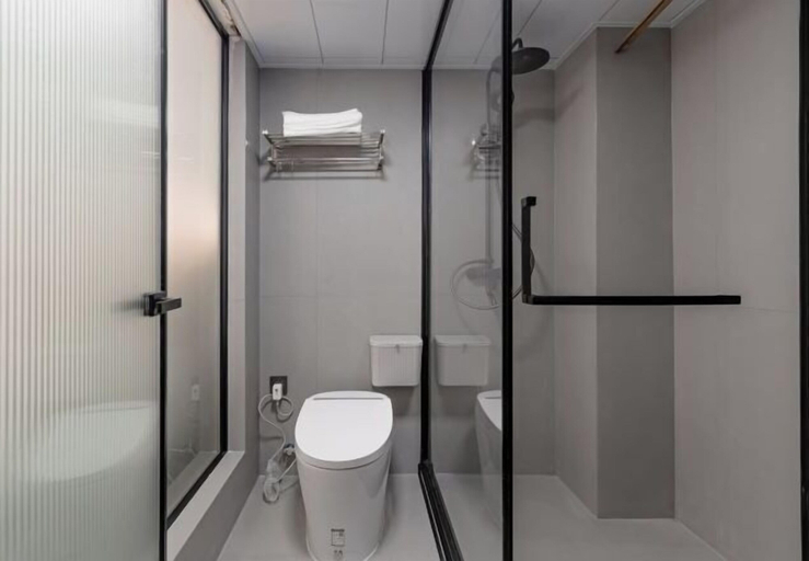 Bathroom 2, Qianqianju, Zhangjiajie