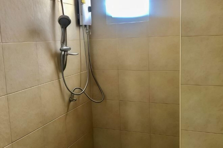 Bathroom 3, Anatasia Apartment Phuket, Pulau Phuket