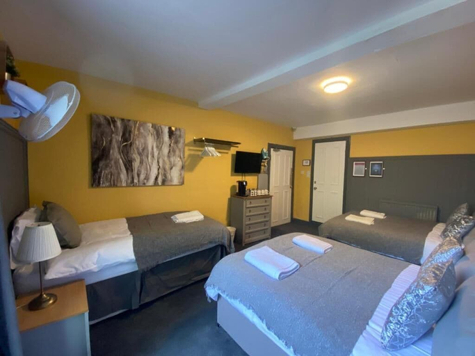 Bedroom 1, The City Residence, Edinburgh
