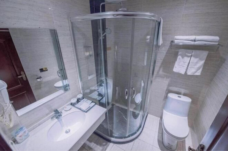 Bathroom 3, Long Cheng Hotel, Xiangtan