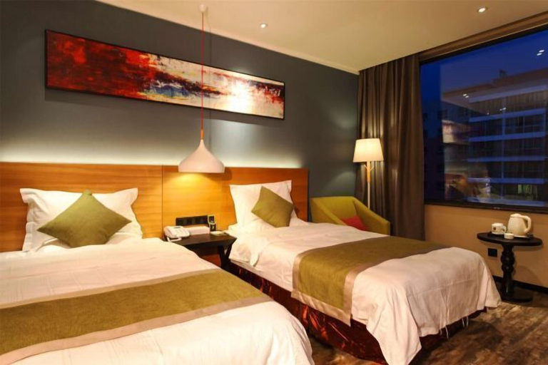 Bedroom 2, Xixia Kunpeng Hotel, Nanyang