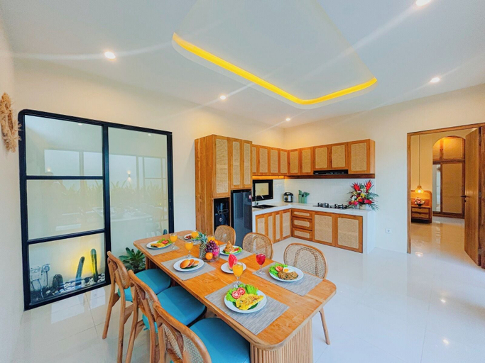 Dining 5, Beachside Luxury 2BR Mediterranean Sanur, Denpasar