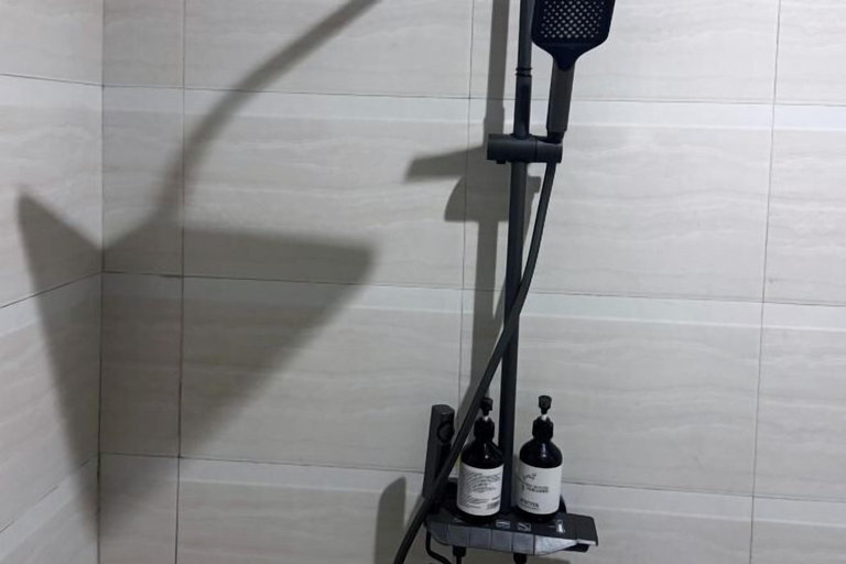 Bathroom 3, Fangzhi Hotel, Hengyang