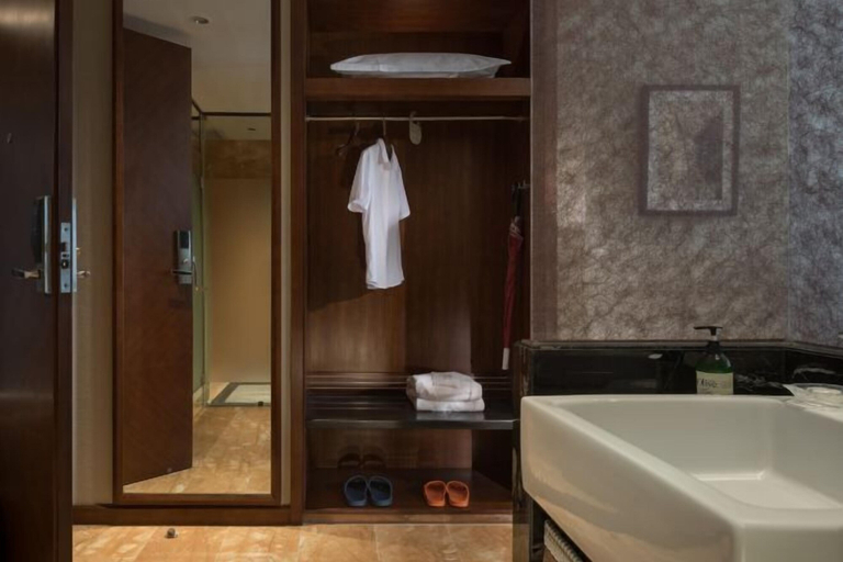 Bathroom 3, Xiangtan Mingyi Hotel (Bantang City Railway Station Store), Xiangtan