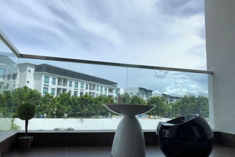 Others 5, Paradise Suite at the Loft, Imago, Kota Kinabalu