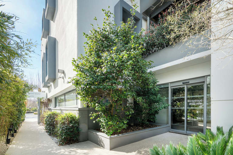 Exterior & Views 2, Best Western Plus Central Park Hotel & Spa, Charente-Maritime