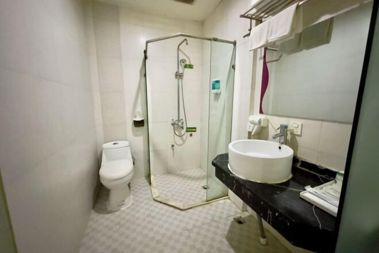 Bathroom 3, Hongxing Home Hotel (Nanning Wuyi store), Nanning