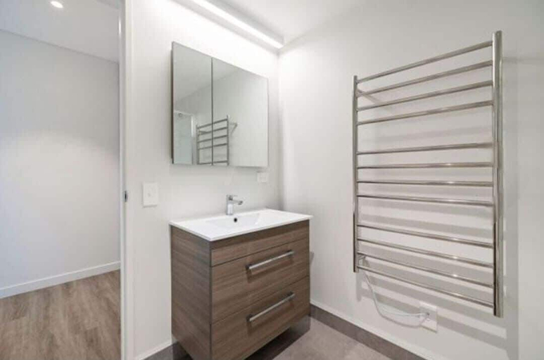 Bathroom 3, Mountain View Exchange, Queenstown-Lakes