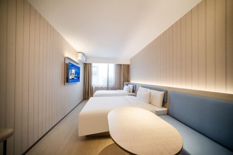 Bedroom 4, HanTing Hotel (Beijing Xidan Mall), Beijing
