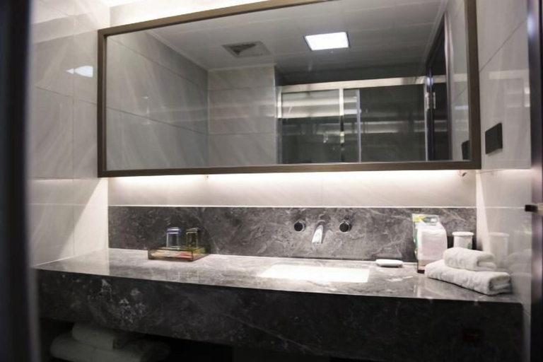 Bathroom, Yingkou Yudingyu Longge Business Hotel 1 (Wanda Plaza), Tieling