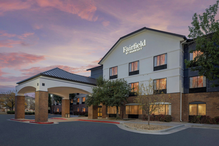 Exterior & Views 2, Fairfield Inn & Suites by Marriott Denver Airport, Denver