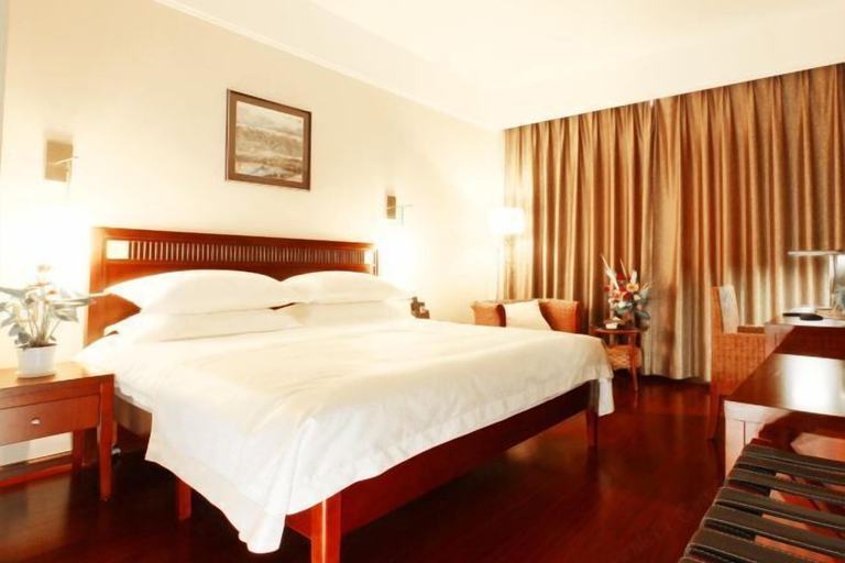 Bedroom 3, Landu Business Hotel, Baoshan