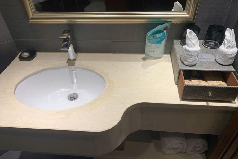Bathroom 3, Renshou Wanye Sunshine Hotel, Meishan