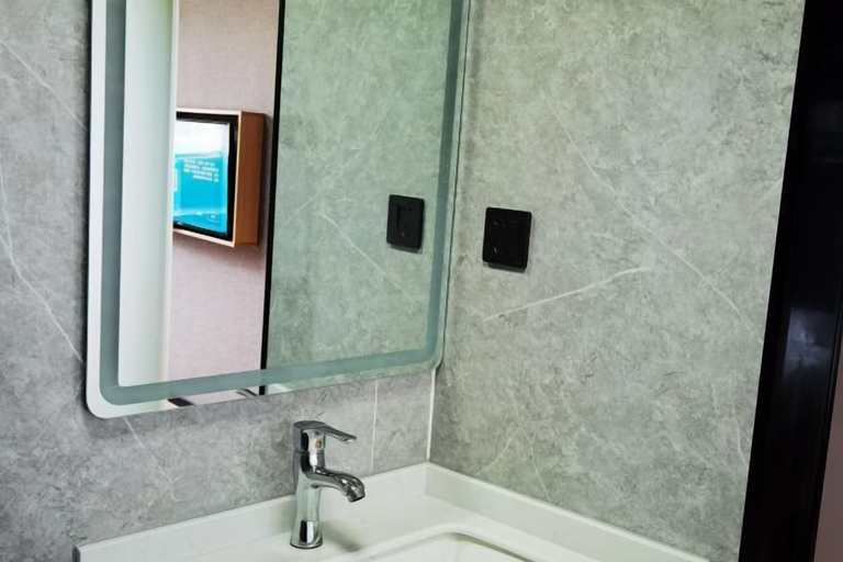Bathroom 5, Baiyi Hotel (Ji'an Municipal Government Branch), Ji'an