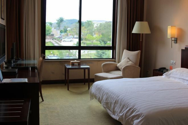 Bedroom 3, Anji Jiangnan Tianchi Resort, Huzhou