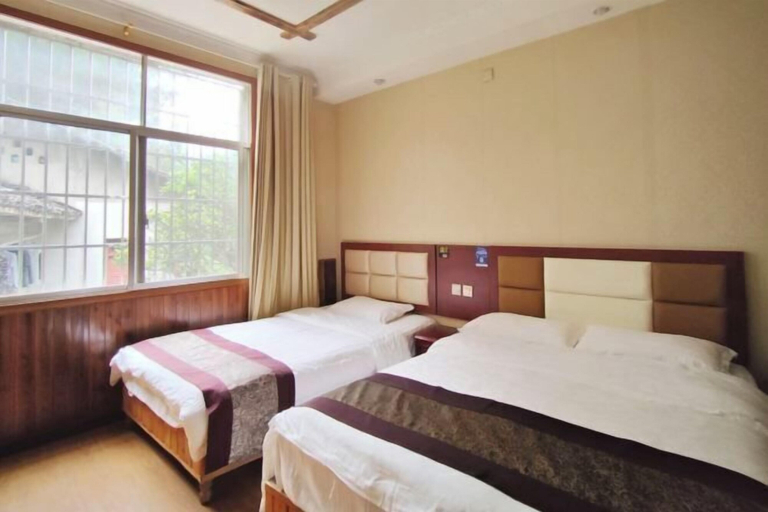 Bedroom 3, Guojia Courtyard Inn, Zhangjiajie