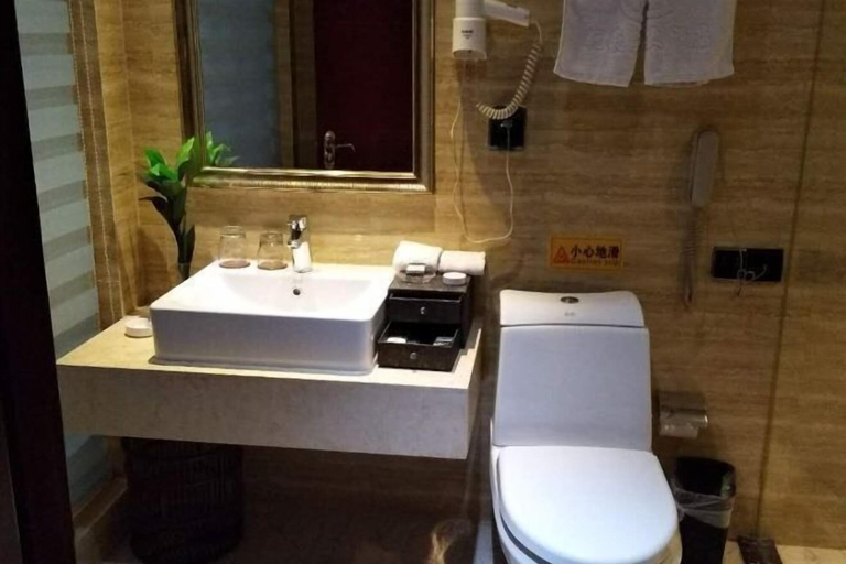 Bathroom 4, Qianhao Hotel, Zunyi
