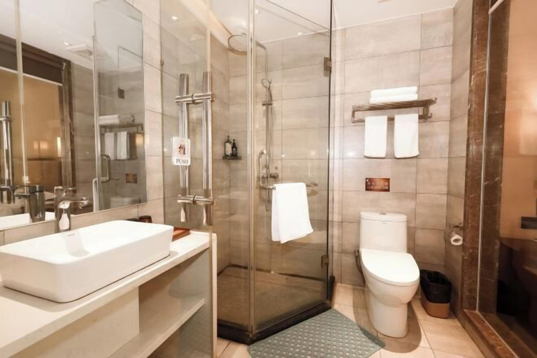 Bathroom 3, Yunxi Hotel (Ceramic University Imperial Kiln Scenic Area), Jingdezhen