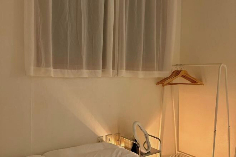 Room 4, Calming Place, Seoul #2, Seodaemun