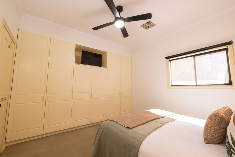 Room 4, Indulge - Private Pine, Mildura - Pt A