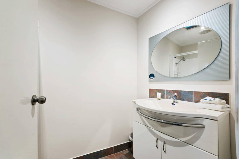 Bathroom 3, Comfort Inn & Suites Lakes Entrance, E. Gippsland - Bairnsdale