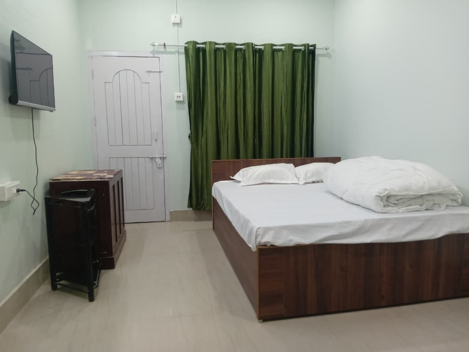 Room 4, Mayra Lodge, Kamrup Metropolitan