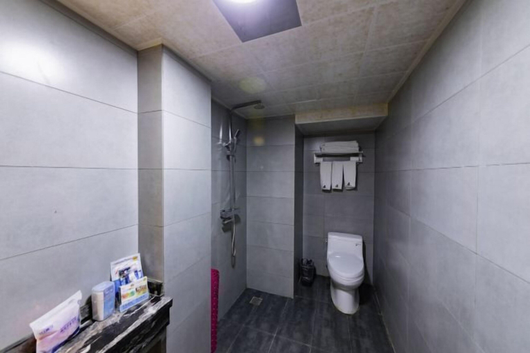 Bathroom 4, Lanzhou Jinyuan Zhijia Hotel, Lanzhou