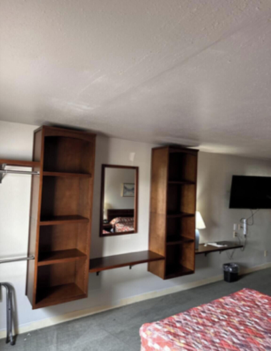 Bedroom 5, Home Place Inn, Jessamine