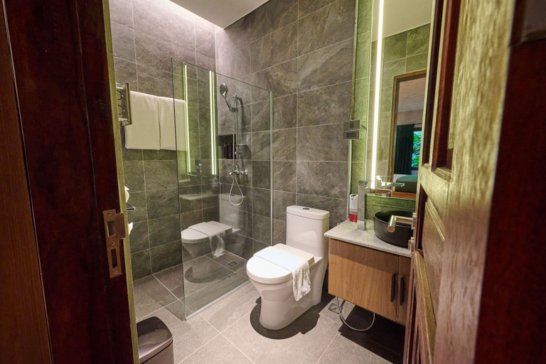 Bathroom 5, Z Garden Hotel Managed by H Hospitality, El Nido