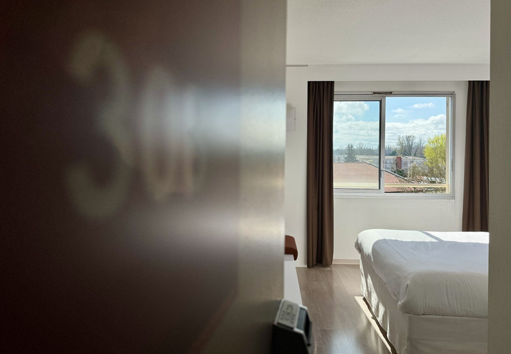 Bedroom 5, ibis Styles Bordeaux Saint Médard, Gironde