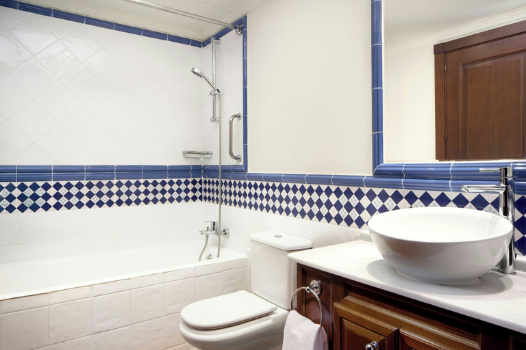 Bathroom 5, Marriott'S Playa Andaluza, Málaga