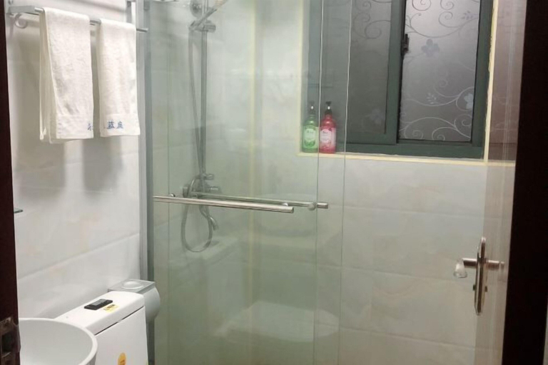 Bathroom 3, Shengsi Haiyi Lanting Homestay, Zhoushan