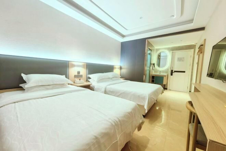 Bedroom 3, Shanghai Nalan Hotel, Shanghai