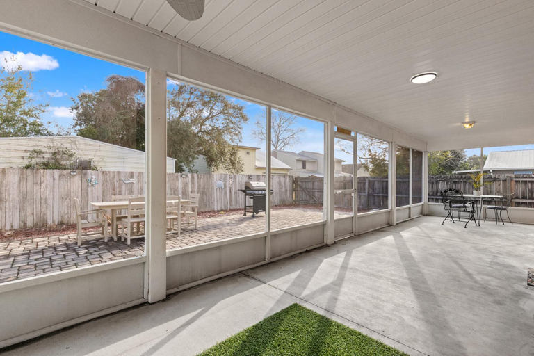 Others 5, 21607 Palm Ave - Palm Breeze, Bay