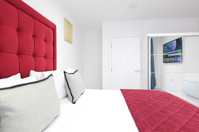 Room 5, The Wembley Crown Retreat 1 Bed Flat, Essex